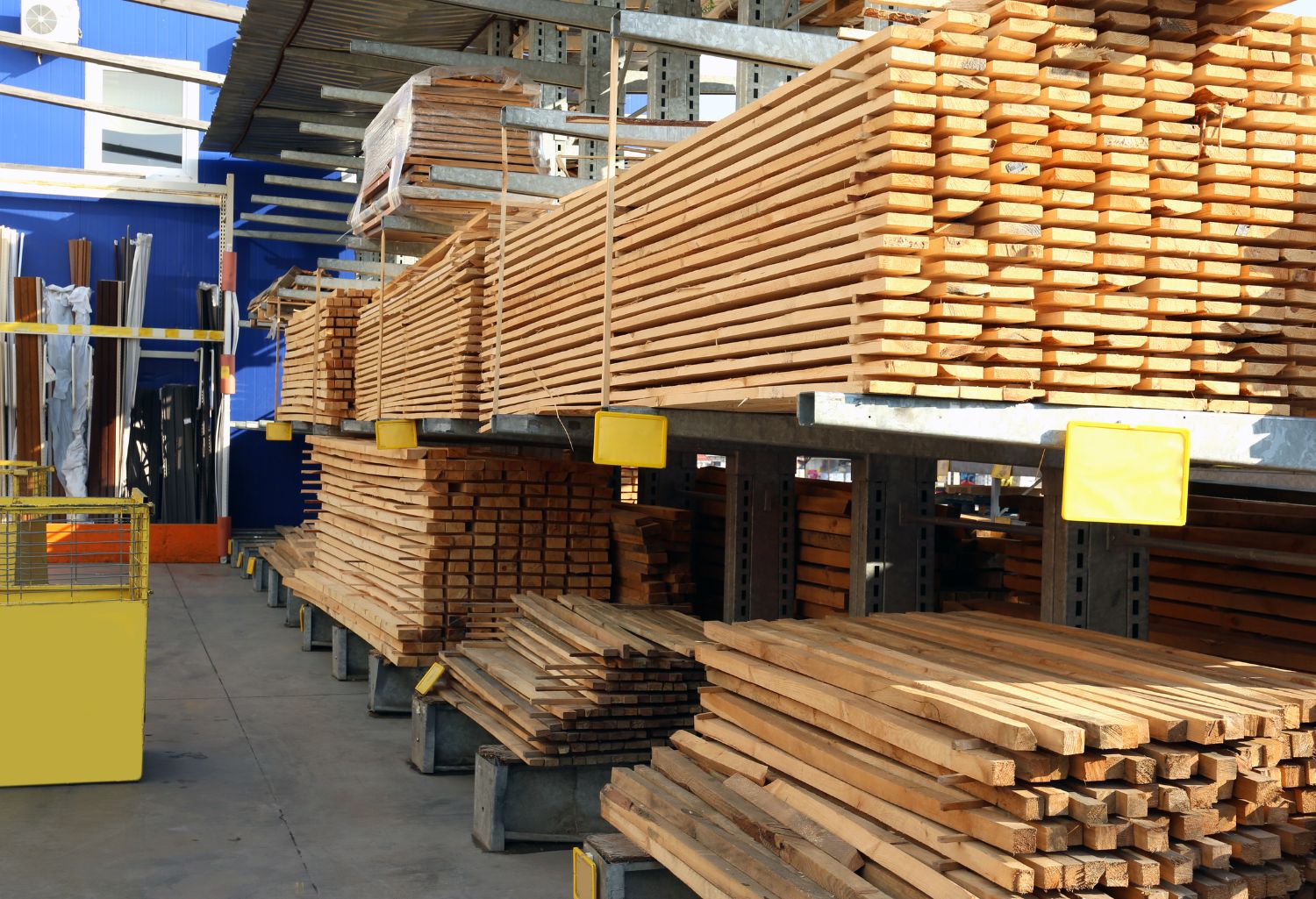 Construction Materials Trade: Building materials for wholesale distribution outdoors.